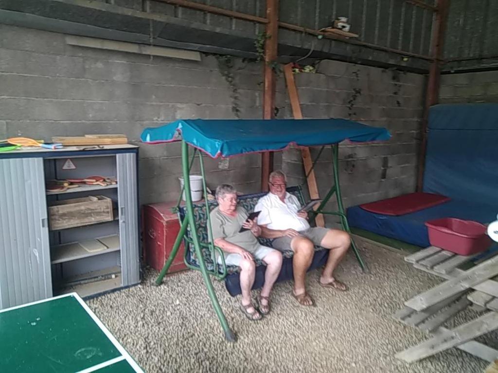 Camping La Foret Du Morvan Larochemillay Экстерьер фото