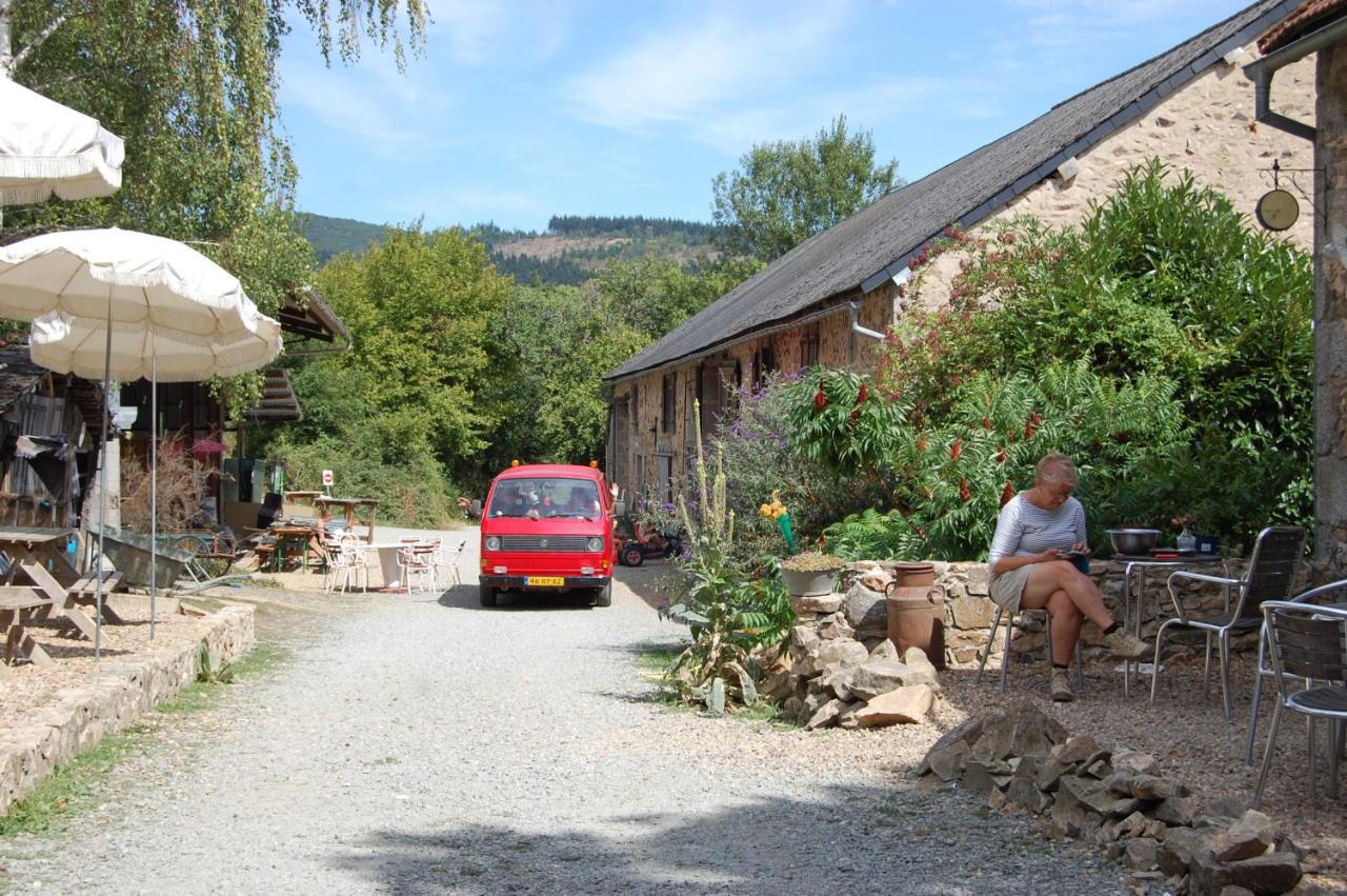 Camping La Foret Du Morvan Larochemillay Экстерьер фото